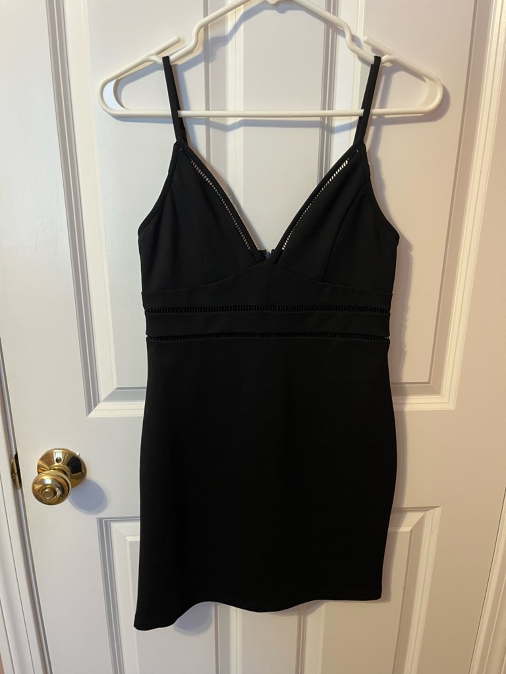 Lulu's Black Mini Dress with V-Neck and Spaghetti Straps